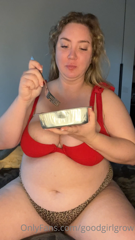 617499177_14min-rainy-day-italian-food-stuffing-jfc-my-belly-almos_0.m4v