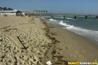 Streetblowjobs318 Beach Bangin with Josh Alyssa Jersey.mp4