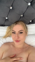 1251668651_theres-nothing-like-starting-the-day-with-a-smile-and-mayb_0.mp4