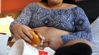 1252128222_all-day-fast-food-binge-gif-gallery-originally-cre_8.mp4