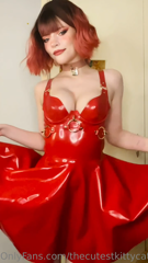595434399_shall-we-dance-together-to-the-sound-of-latex_0.m4v
