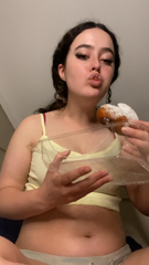 1568435672_filled-donuts-are-sooo-good_0.mp4