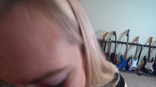Hot 19yo first timer gets filthy.mp4