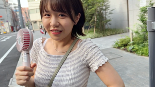 ちび可愛い巨乳JDとブリブリ3P.ts