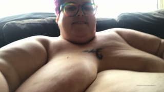 14247895_just-took-a-bath-and-couldnt-believe-how-fat-i-was-looking_0.mp4