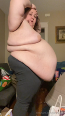 1821842992_december-9th-14th-2022400s-the-holiday-treats-were-upon-us_4.mp4