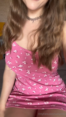 1997966198_rate-my-outfit-from-1-to-10_0.mp4