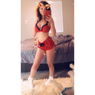 New Name - 164Zoey_Jades Room @ Chaturbate - Chat in a Live Adult Video Chat Room No.jpg