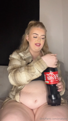 1084635903_bloat-video-includes-a-lot-of-burps_0.mp4