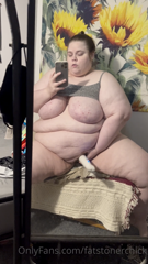 378480584_no-gifs-this-weekend-instead-have-this-really-horny-video-i_0.m4v