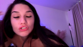 prettygirll23-2026-04-21_194254.mp4