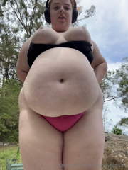 821853324_i-know-how-much-you-love-watching-my-belly-bounce-like-this_0.mp4