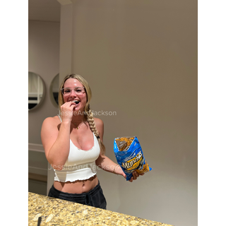 3024x4032_d6a474e38ab694539a0419104c18ff09.jpeg