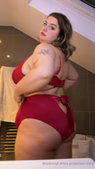 820954014_feeling-festive_0.m4v