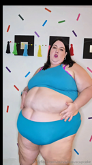 1364549032_dancing-like-nobody-s-watching-but-i-really-hope-you-are-sn_0.mp4