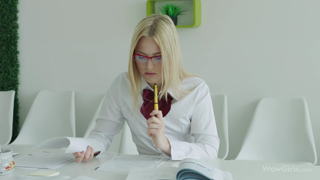 wowgirls.21.12.21.nikki.hill.naughty.student.1080p.mp4