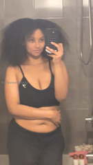 hisfavouritelady_Can’t_believe_how_much_my_hair_has_grown_4182913867.mp4