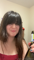 1886072560_wine_2.mp4