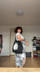 1215888267_going-to-work-hot-or-what_0.mp4