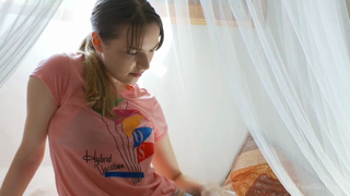wowgirls.11.01.15.ivana.invisible.lover.720p.mp4