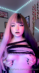 381181005_sorry-for-the-terrible-camera-quality-im-getting-a-new-p_0.mp4