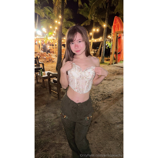 1378x2448_0e26fc201a3b49d5ac93de2b4ff047ca.jpg