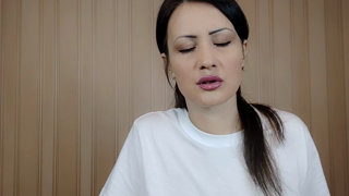 Julia Crown - Kinky Workout to Impress You.mp4