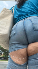 647944149_just-a-couple-of-silly-videos-while-waiting-for-the-bus_0.mp4