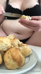 142891205_watch-me-eat-too-many-biscuits-i-couldn-t-sit-up-right-at-t_3.m4v