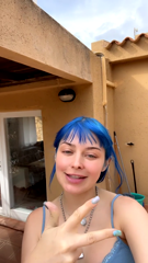 0hj8uhkxd3zuie2a15iat_source.mp4