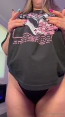 1827668140_my-onlyfans-stream-is-this-friday-6-30-pst-im-feeling-so_0.mp4