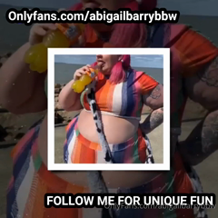 136175634_don-t-forget-to-scroll-my-page-for-ssbbw-goodness-purchase_0.m4v