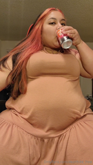 1162351371_vid-065-coke-chug-and-belly-ache-length-12-56-price-5_4.mp4