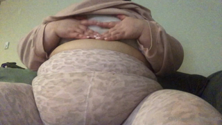 493575742_i-love-to-rub-my-huge-belly_0.m4v