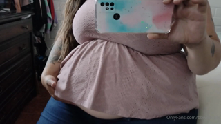 455050188_hey-i-am-still-here-playing-with-my-belly-wanna-join-me_0.mp4