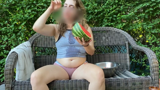 177826733_watermelon-stuffing-is-out-in-your-inboxes-now-this-stuff_0.mp4