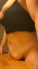 339971159_belly-play-and-a-veeeery-agressive-belly-on-the-table-squash_0.mp4