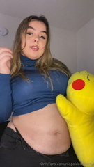 1457227680_blue-turtleneck-short-videos_0.mp4