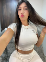 MiaJones21_Stripchat_20260526_051240.mp4