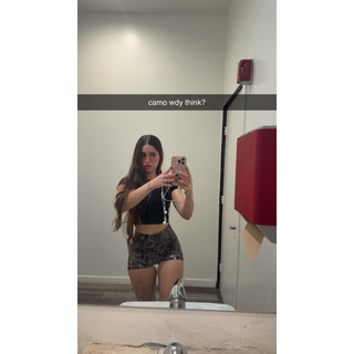 mXXCl9DD1nDYGOPy4Vf7a.400.jpg