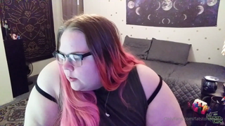 26601558_check-out-today-s-new-video-forgetful-bbw-gamer-watch-the_0.m4v