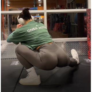 Maddie Ass (19).png