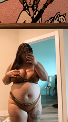 1191386218_new-lingerie-lets-see-how-quick-i-can-grow-out-of-them_1.mp4