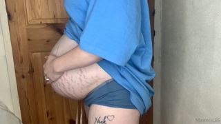 395533985_23-weeks-pregnant-measurement-video_0.m4v
