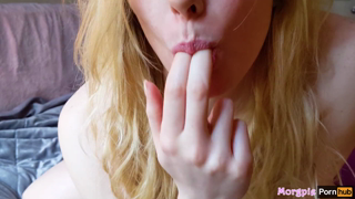 LOUD MOANING ORGASM¡ using my Toys first thing in the Morning_Morgpie_1080p.mp4