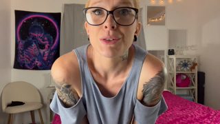 Miss Ellie_Pussy-Free-Loser-Pledge.mov