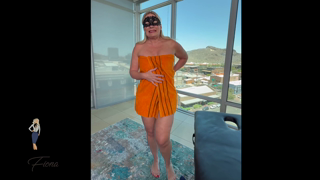 FlightAttendantFiona layover massage with a bbc.mp4