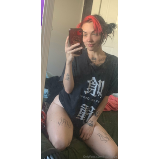 babyjayye_Happy_Friday_whores_😈😈_3074043810.jpeg