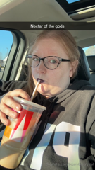 829743951_i-m-ur-big-titty-goth-gf_0.m4v