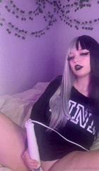 717393677_posting-to-feed-bc-ive-felt-so-inactive-i-get-new-sets-co_0.mp4